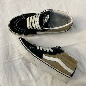 VANS Retro SK8 Mids. Gray/Black. Women’s size 8, Men’s 6.5